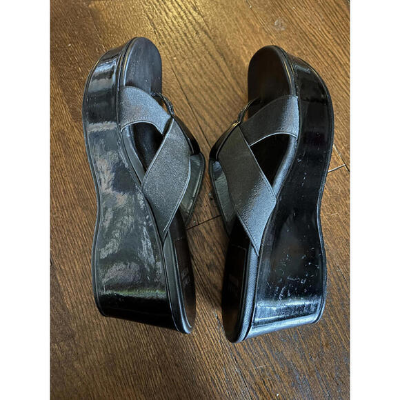 NEW Stuart Weitzman Black Patent Leather Platforms 7 - Picture 4 of 5